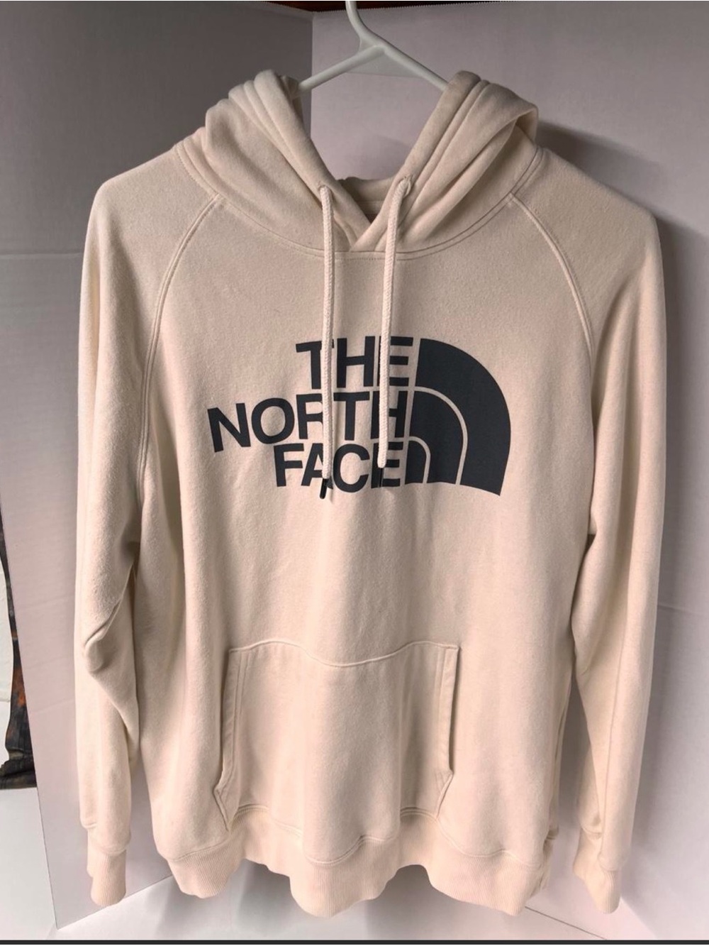 The North Face Men’s Cream Logo Hoodie Sweatshirt Large